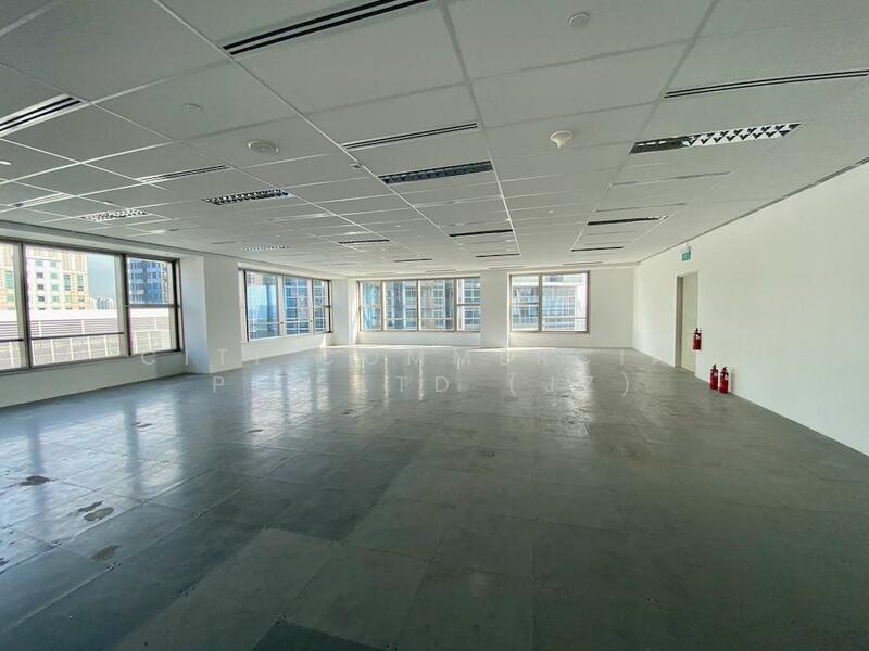 The Heeren, 260 Orchard Road, 5,060 sqft, Office For Rent, by Joanna Zhou, 23504411 - CommercialGuru.com.sg