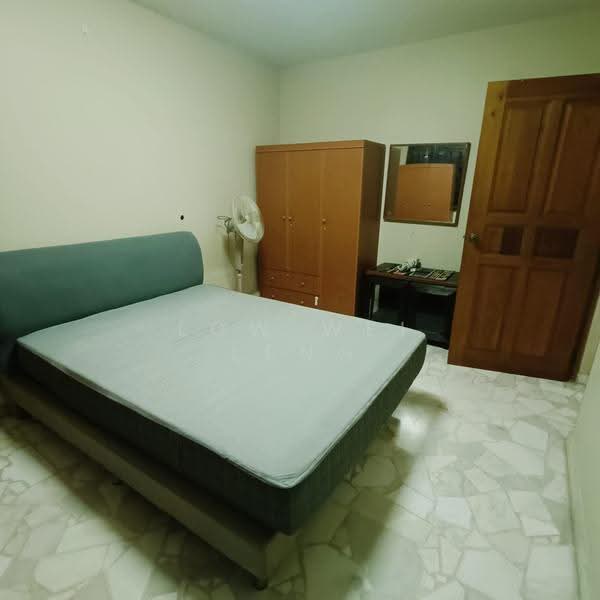 830 Yishun Street 81, 830 Yishun Street 81, Sembawang / Yishun, 2 Bedrooms, 786 sqft, HDB Flat For Rent, by Low Wei Leng, 23505073 - PropertyGuru.com.sg