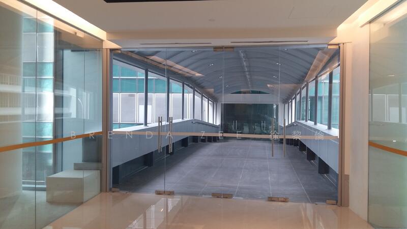 Oxley Tower, 138 Robinson Road, 1,163 sqft, Office For Sale, by Brenda Zee (徐黎倫), 23507196 - Oxley Tower, Office Unit for Sale - CommercialGuru.com.sg