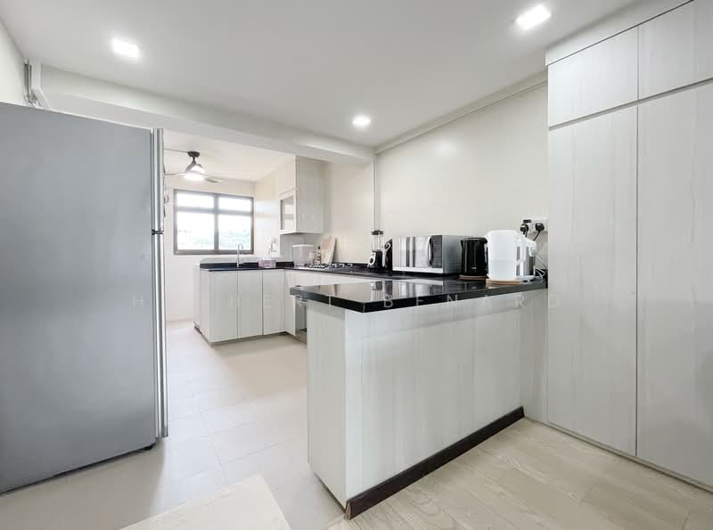 1 Telok Blangah Crescent, 1 Telok Blangah Crescent, 2 Bedrooms, 796 sqft, HDB Flat For Rent, by Herbert Benard, 23507341 - PropertyGuru.com.sg