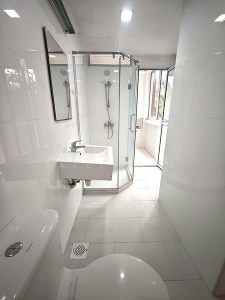 Loyang Valley, 218 Loyang Avenue, 2 Bedrooms, 1,421 sqft, Condominium For Rent, by Sally Kong, 23507716 - PropertyGuru.com.sg