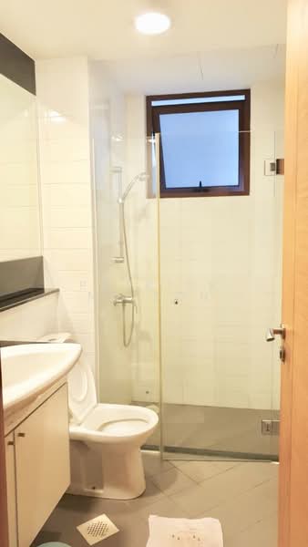 Ventana, 95 Pasir Panjang Hill, 3 Bedrooms, 1,313 sqft, Apartment For Rent, by Patrick Nelson, 23507760 - PropertyGuru.com.sg