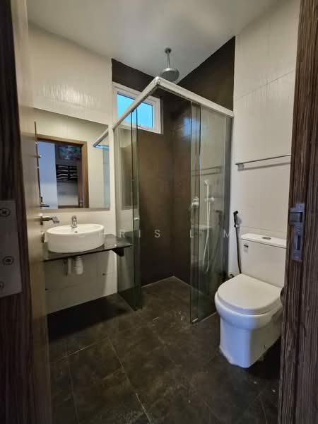 Parc Rosewood, 87 Rosewood Drive, 3 Bedrooms, 1,625 sqft, Condominium For Sale, by Chris Lim, 23507957 - PropertyGuru.com.sg