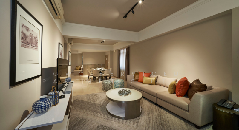 3 Premier - Living & Dining Area