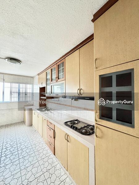 For Rent - 329 Serangoon Avenue 3