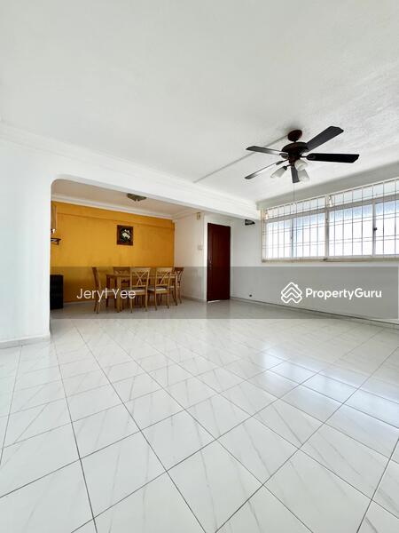 For Rent - 329 Serangoon Avenue 3