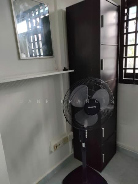 41 Sims Drive, 41 Sims Drive, Room Rental, 75 sqft, HDB Flat For Rent, by Jane Francis, 23520000 - PropertyGuru.com.sg