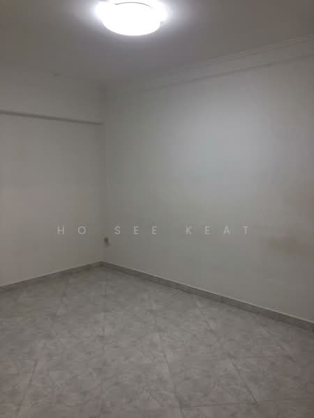 182 Stirling Road, 182 Stirling Road, 3 Bedrooms, 1,023 sqft, HDB Flat For Rent, by Ho See Keat, 23522309 - Room - PropertyGuru.com.sg