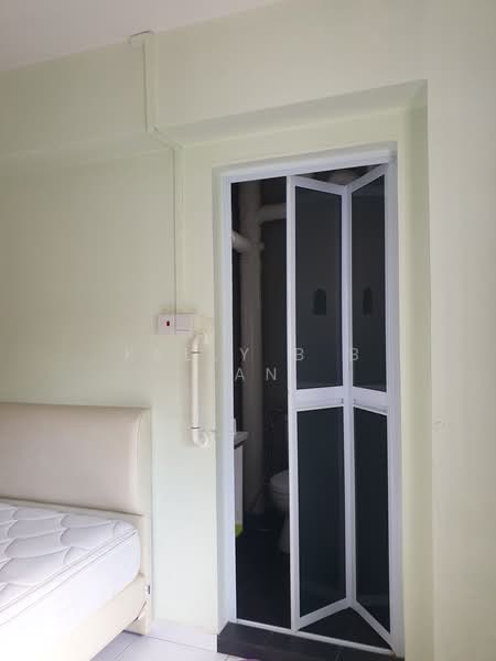 381 Tampines Street 32, 381 Tampines Street 32, Room Rental, 160 sqft, HDB Flat For Rent, by Kelly B B Tan, 23523248 - PropertyGuru.com.sg