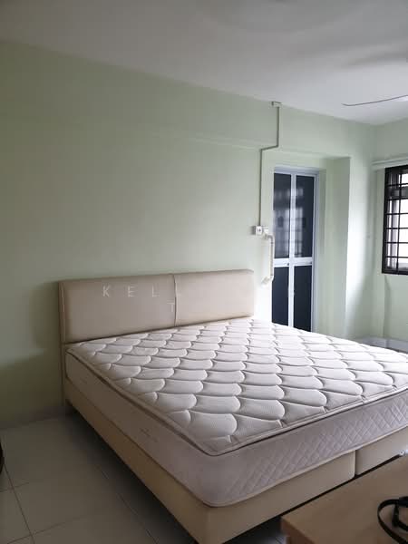 381 Tampines Street 32, 381 Tampines Street 32, Room Rental, 160 sqft, HDB Flat For Rent, by Kelly B B Tan, 23523248 - PropertyGuru.com.sg