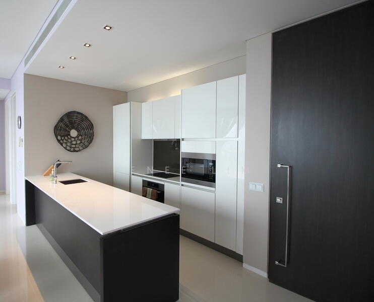 Well equipped with MIELE appliances
