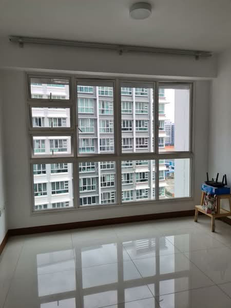 670A Edgefield Plains, 670A Edgefield Plains, 2 Bedrooms, 731 sqft, HDB Flat For Rent, by Heng Heng, 23526537 - PropertyGuru.com.sg