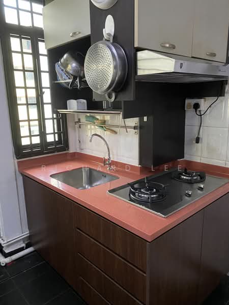 86 Commonwealth Close, 86 Commonwealth Close, 2 Bedrooms, 645 sqft, HDB Flat For Rent, by Richard Lee Cheng Guan, 23531336 - New bottom cabinet , new hood/hob and basin - PropertyGuru.com.sg