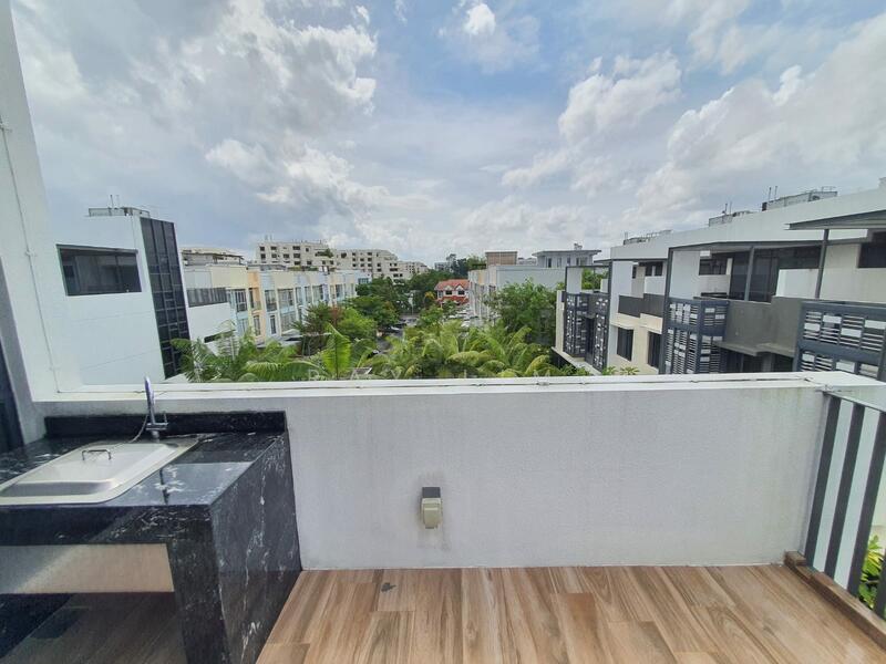 Best Deal! Alana 3 Sty Cluster House 4 Bedroom, Sunrise Terrace, Seletar / Yio Chu Kang, 4 Bedrooms, 3,122 sqft, Cluster House For Sale, by Ray Lim, 23533957 - PropertyGuru.com.sg