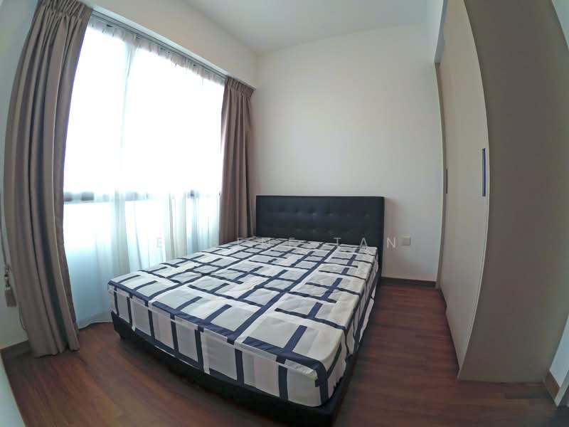 J Gateway, 2 Gateway Drive, 1 Bedroom, 474 sqft, Condominium For Rent, by Eugene Tan, 23534090 - PropertyGuru.com.sg