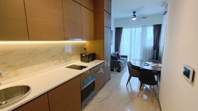 For Rent - Queens Peak
