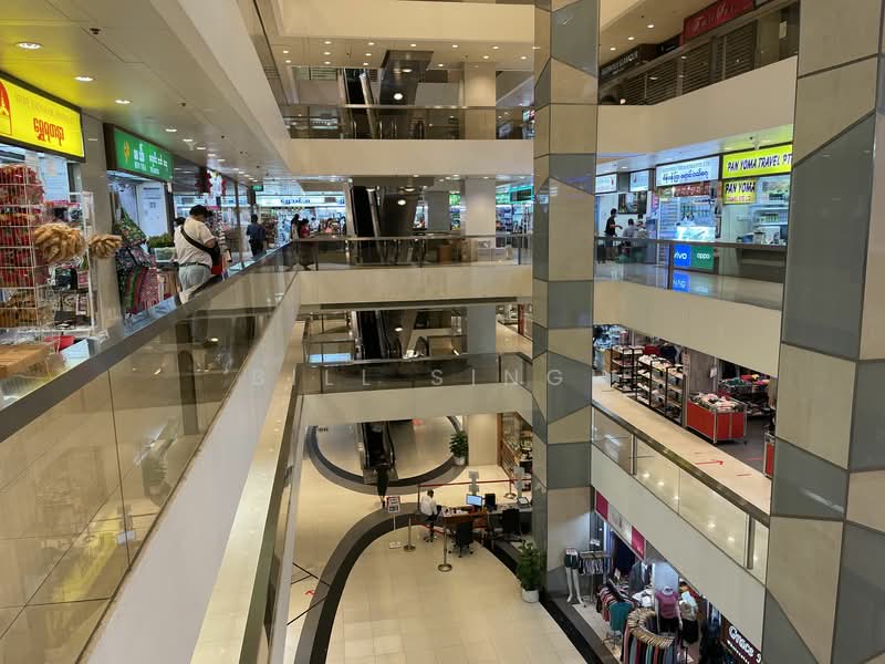 Peninsula Plaza, 111 North Bridge Road, 721 sqft, Other Retail For Sale, by Bill Singh, 23536762 - CommercialGuru.com.sg