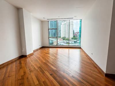 For Rent - Riverside 48