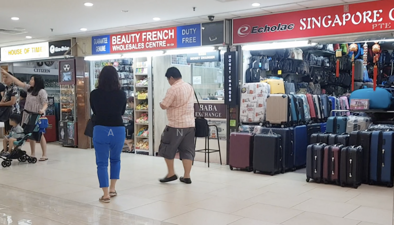 Lucky Plaza, 304 Orchard Road, 215 sqft, Mall Shop For Sale, by Alvin Chua, 23539575 - CommercialGuru.com.sg