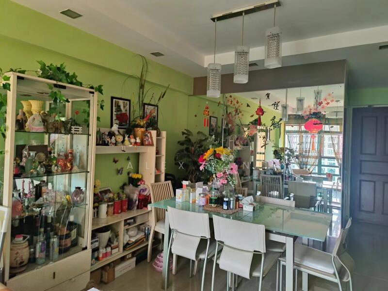 For Rent - 686B Woodlands Drive 73