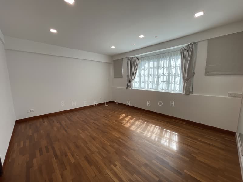 Terrace House, Barker Road, 4 Bedrooms, 2,500 sqft, Terraced House For Rent, by Sherlyn Koh, 23545982 - PropertyGuru.com.sg