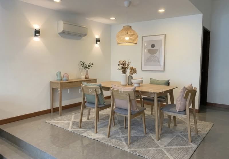 Terrace House, Barker Road, 4 Bedrooms, 2,500 sqft, Terraced House For Rent, by Sherlyn Koh, 23545982 - PropertyGuru.com.sg