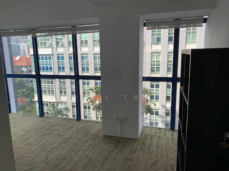 Heng Loong Building, 61 Bukit Batok Crescent, 150 sqft, Office For Rent, by Paul Tan, 23548130 - CommercialGuru.com.sg