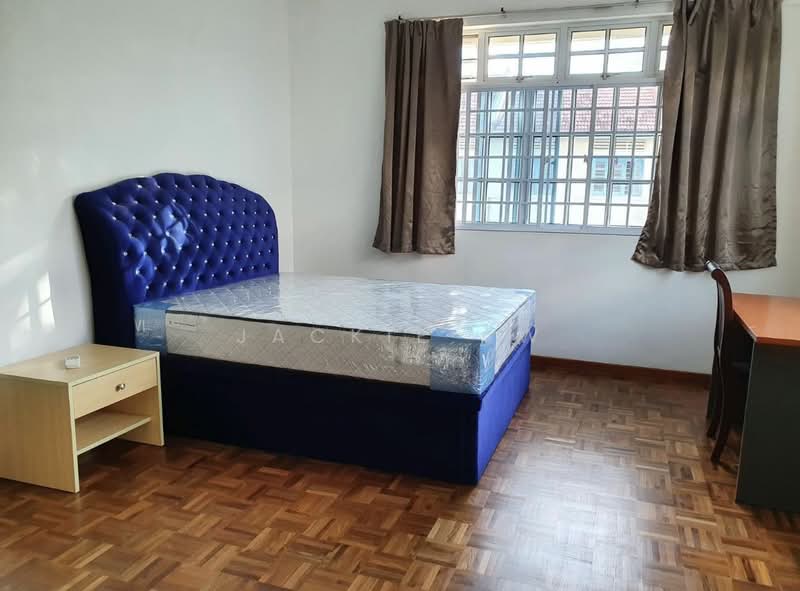 Near Kovan MRT /LOWLAND rd terrace house master room, Lowland Road, Room Rental, 250 sqft, Semi-Detached House For Rent, by Jackie Aw, 23551501 - PropertyGuru.com.sg