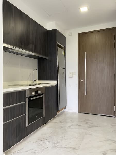 Spottiswoode 18, 18 Spottiswoode Park Road, 2 Bedrooms, 635 sqft, Condominium For Rent, by Ben Tan, 23551509 - PropertyGuru.com.sg