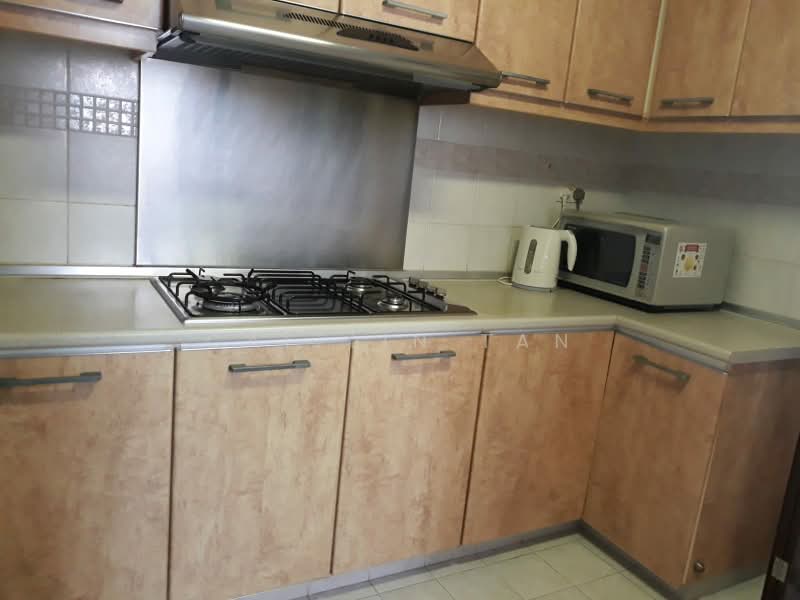Bishan Loft, 31 Bishan Street 11, 4 Bedrooms, 1,464 sqft, Condominium For Rent, by Caitlin Tan, 23551858 - Fully equipped kitchen - PropertyGuru.com.sg