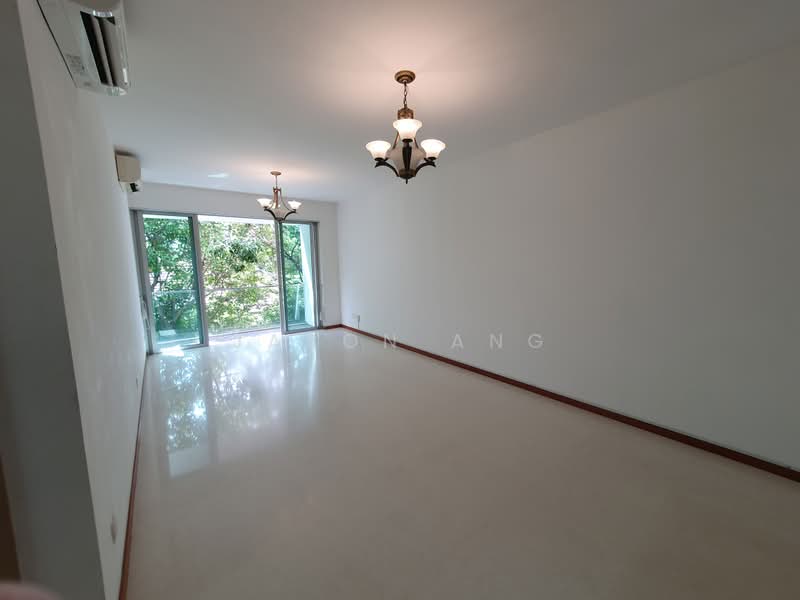 Tierra Vue, 42 St. Patrick'S Road, 2 Bedrooms, 1,033 sqft, Condominium For Rent, by Jason Ang, 23553881 - Spacious living and dining area - PropertyGuru.com.sg