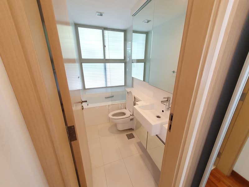 Tierra Vue, 42 St. Patrick'S Road, 2 Bedrooms, 1,033 sqft, Condominium For Rent, by Jason Ang, 23553881 - Master bathroom - PropertyGuru.com.sg