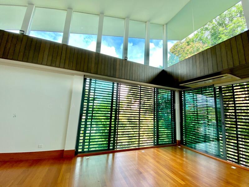 For Rent - Experience the wow factor at this Ford ave GCB