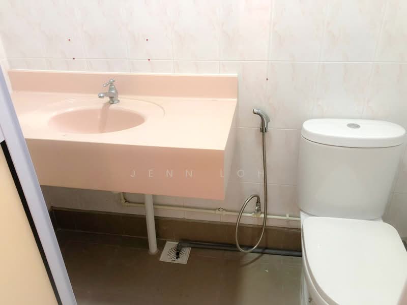 445 Tampines Street 42, 445 Tampines Street 42, 2 Bedrooms, 721 sqft, HDB Flat For Rent, by Jenn Loh, 23555423 - PropertyGuru.com.sg