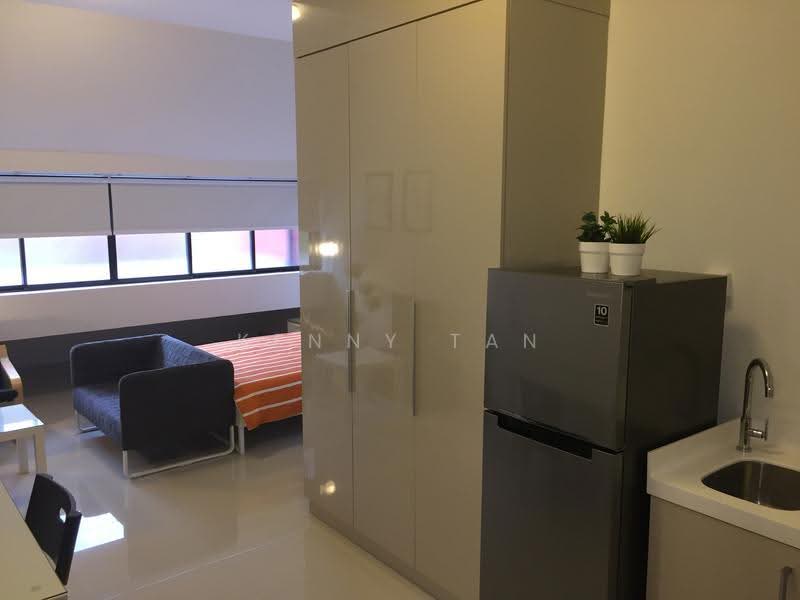 Lakepoint Condo, 10 Lakepoint Drive, Boon Lay / Jurong / Tuas, Room Rental, 250 sqft, Condominium For Rent, by Kenny Tan, 23556309 - PropertyGuru.com.sg