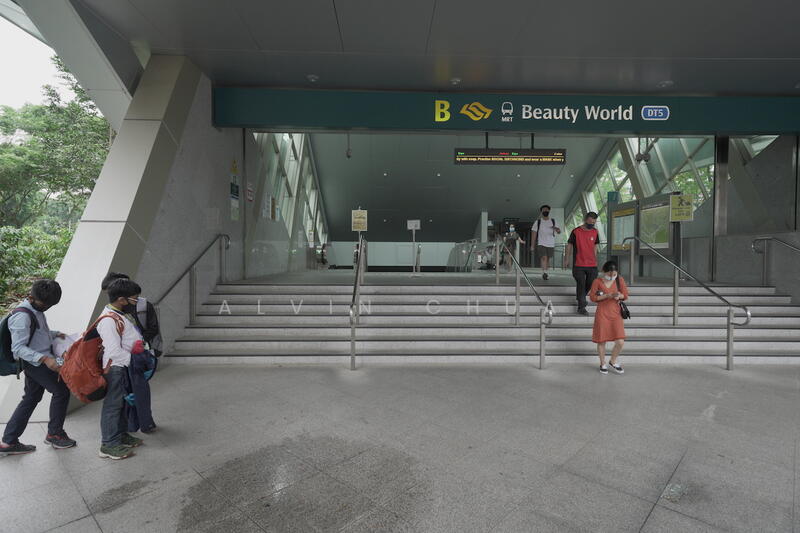 Bukit Timah Shopping Centre, 170 Upper Bukit Timah Road, 388 sqft, Mall Shop For Sale, by Alvin Chua, 23557261 - CommercialGuru.com.sg