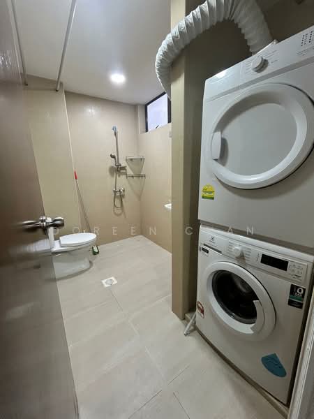 Hillcrest Arcadia, 257 Arcadia Road, 2 Bedrooms, 958 sqft, Condominium For Rent, by Doreen Chan, 23557379 - PropertyGuru.com.sg