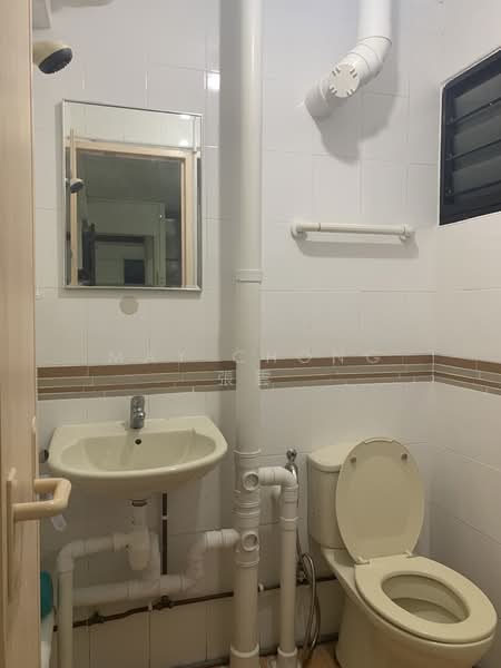 345 Clementi Avenue 5, 345 Clementi Avenue 5, 2 Bedrooms, 721 sqft, HDB Flat For Rent, by May Chong 張雲, 23557695 - PropertyGuru.com.sg