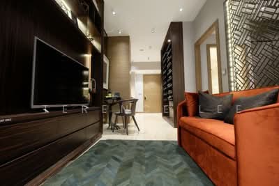 For Sale - Queens Peak