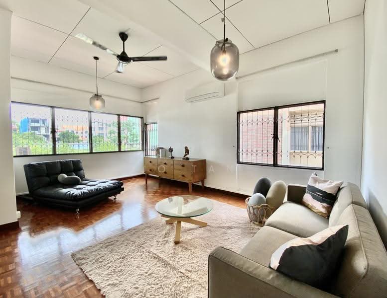 Almost Black & White Space with Lotsa Character & Tranquility, Bedok Ave / Kew / Eastwood / Upper East Coast, Bedok / Upper East Coast, 4 Bedrooms, 3,000 sqft, Semi-Detached House For Rent, by JO Tan, 23559161 - PropertyGuru.com.sg