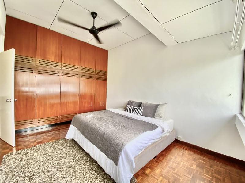 Almost Black & White Space with Lotsa Character & Tranquility, Bedok Ave / Kew / Eastwood / Upper East Coast, Bedok / Upper East Coast, 4 Bedrooms, 3,000 sqft, Semi-Detached House For Rent, by JO Tan, 23559161 - PropertyGuru.com.sg