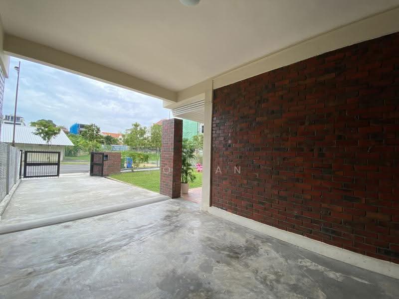 Almost Black & White Space with Lotsa Character & Tranquility, Bedok Ave / Kew / Eastwood / Upper East Coast, Bedok / Upper East Coast, 4 Bedrooms, 3,000 sqft, Semi-Detached House For Rent, by JO Tan, 23559161 - spacious garage : can park 2 cars - PropertyGuru.com.sg