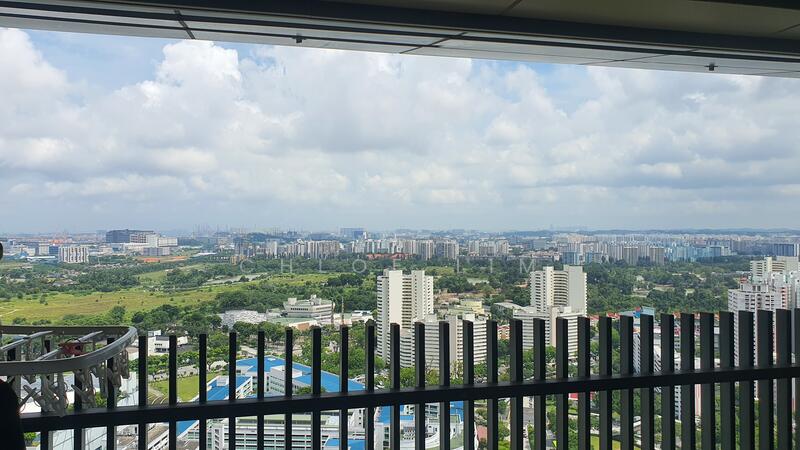 J Gateway, 2 Gateway Drive, 3 Bedrooms, 947 sqft, Condominium For Rent, by Chloe Lim, 23561001 - PropertyGuru.com.sg