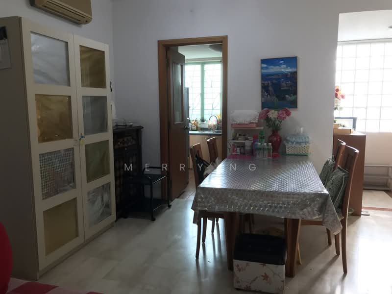 Guilin View, 24 Bukit Batok Street 52, 2 Bedrooms, 1,237 sqft, Condominium For Rent, by Merry Ng, 23561736 - PropertyGuru.com.sg