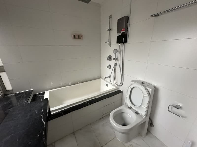 The Centris, 83 Jurong West Central 3, Room Rental, 160 sqft, Condominium For Rent, by Francis Lee, 23563150 - PropertyGuru.com.sg