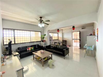 For Rent - 716 Jurong West Street 71