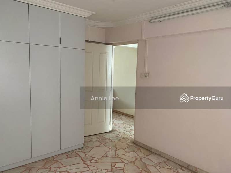 For Rent - 221A Jurong East Street 21