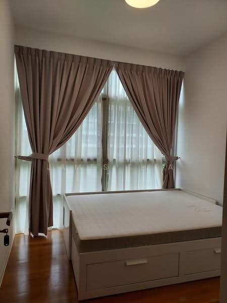 RV Residences, 471 River Valley Road, Tanglin / Holland / Bukit Timah, 3 Bedrooms, 850 sqft, Condominium For Rent, by James Shea, 23569892 - PropertyGuru.com.sg