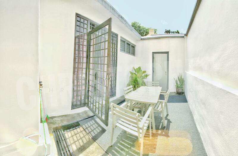 Almost Black-White House Colonial Home, Boon Keng, McNair, May, Novena, Farrer, 2 Bedrooms, 2,127 sqft, Conservation House For Rent, by Christopher Ngo, 23570560 - PropertyGuru.com.sg