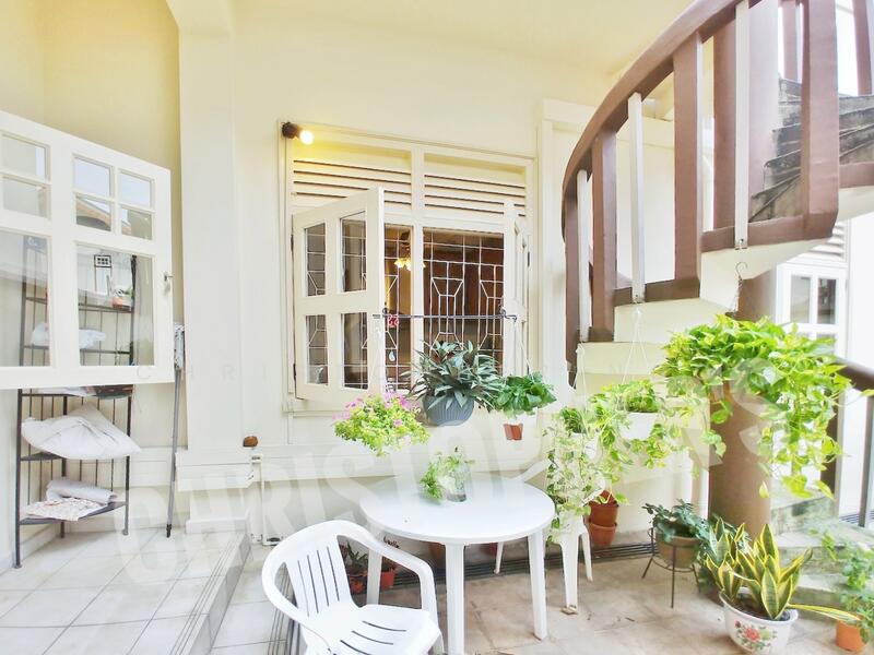 Almost Black-White House Colonial Home, Boon Keng, McNair, May, Novena, Farrer, 2 Bedrooms, 2,127 sqft, Conservation House For Rent, by Christopher Ngo, 23570560 - PropertyGuru.com.sg